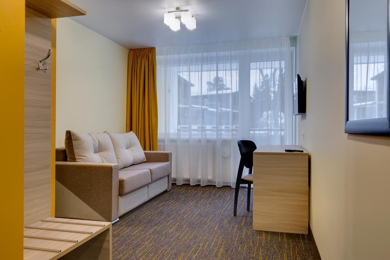 Liivarand Hotel Narva-Jõesuu Eksteriør bilde