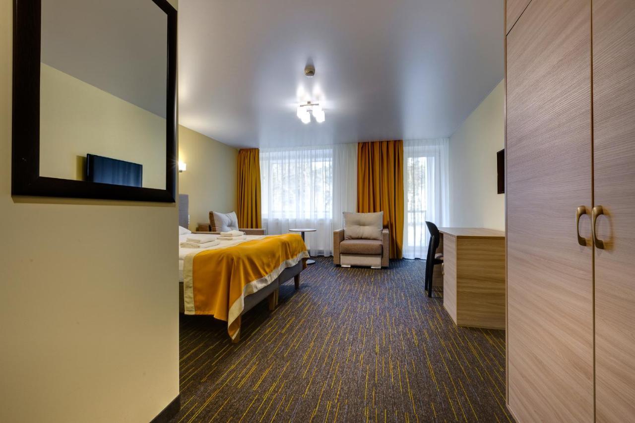 Liivarand Hotel Narva-Jõesuu Eksteriør bilde