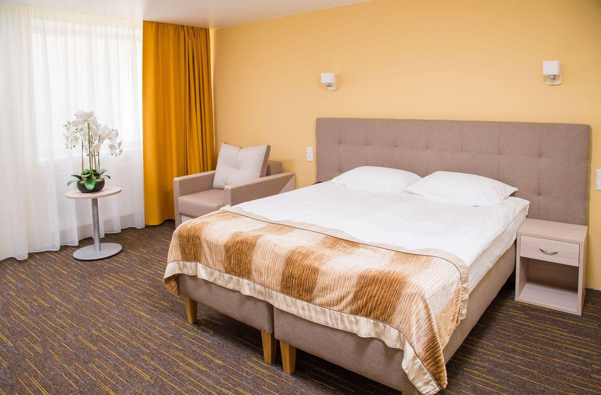 Liivarand Hotel Narva-Jõesuu Eksteriør bilde